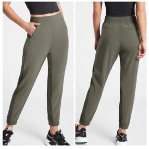 Athleta Brooklyn Textured Jogger Mountain Olive Gray